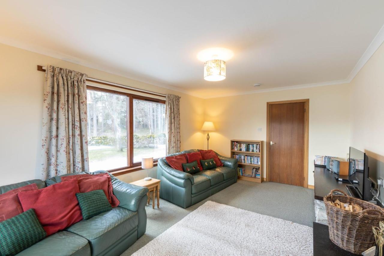 Villa Aonach Kingussie Esterno foto